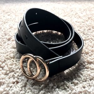 Classy Black Belt with Simple Buckle